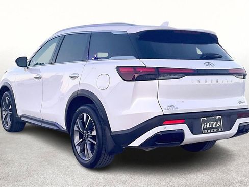 Certified 2025 INFINITI QX60 Luxe image 16