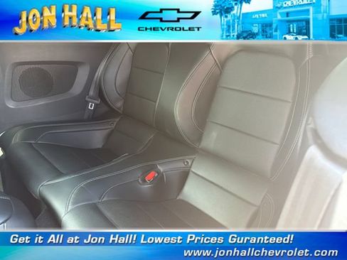 Used 2021 Ford Mustang GT Premium w/ Equipment Group 401A RWD image 16