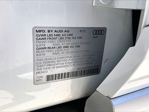 Used 2021 Audi Q5 2.0T Premium Plus w/ Premium Plus Package AWD/4WD image 36