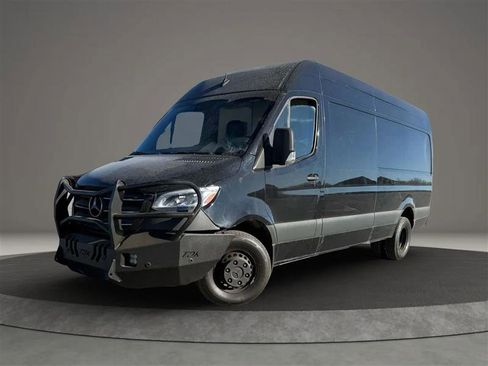 Used 2019 Mercedes-Benz Sprinter 170 Cargo w/ Exterior Lighting Package image 1