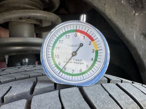 Used 2022 Jeep Compass Limited image 31