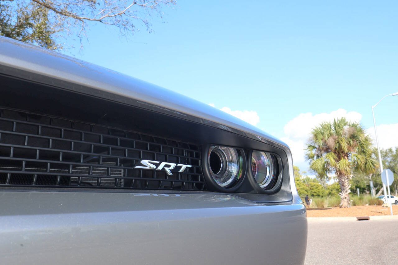 Used 2015 Dodge Challenger SRT Hellcat RWD image 43
