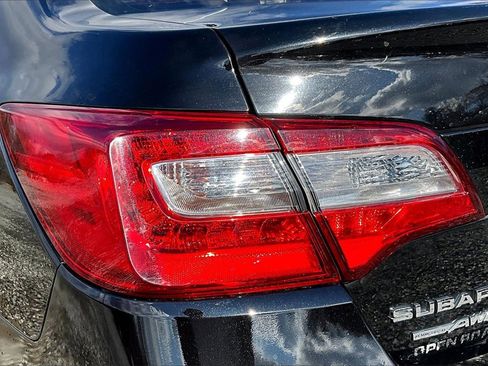 Used 2019 Subaru Legacy 2.5i Limited image 26