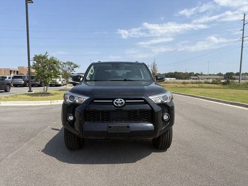 Used 2024 Toyota 4Runner SR5 Premium AWD/4WD image 40