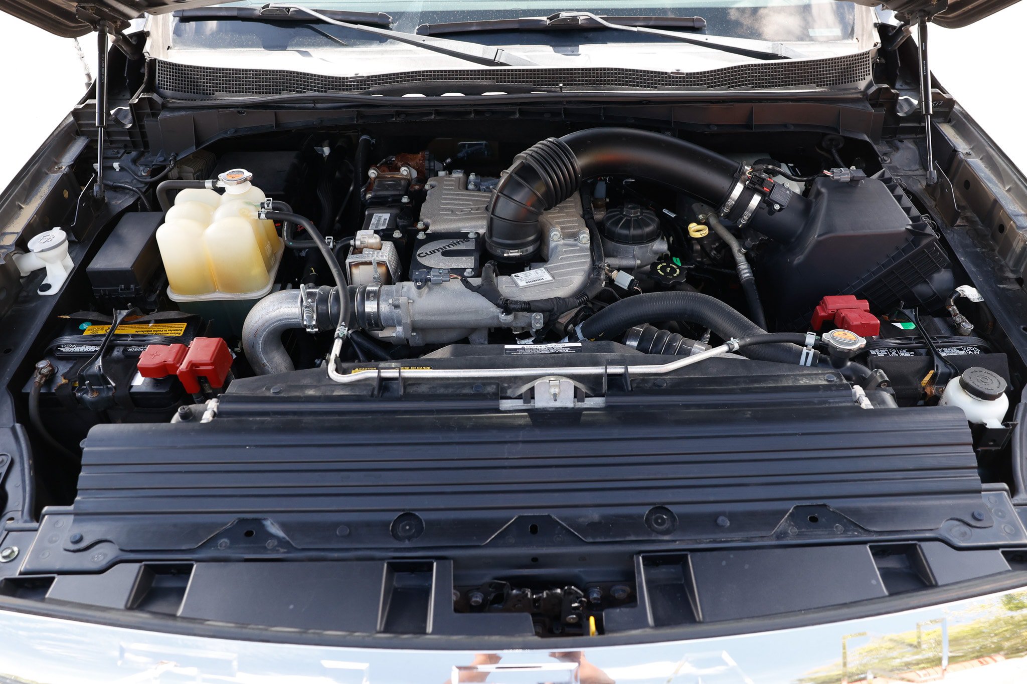 Used 2017 Nissan Titan SV AWD/4WD image 21