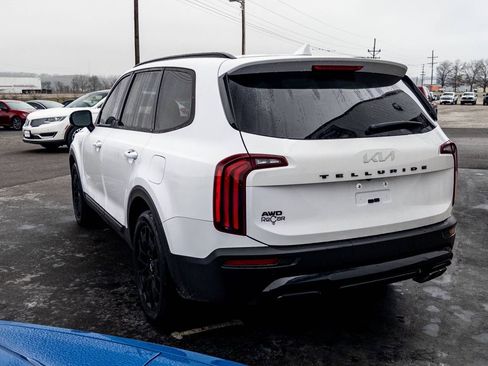 Used 2022 Kia Telluride SX w/ Nightfall Edition Package image 3