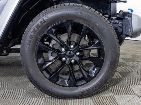 Used 2021 Jeep Wrangler Unlimited Sahara AWD/4WD image 54