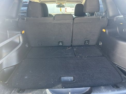 Used 2016 Jeep Cherokee Latitude image 10