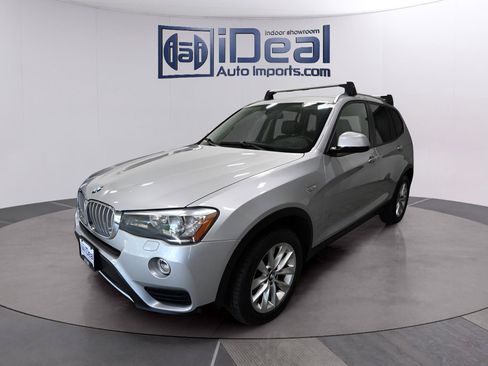 Used 2017 BMW X3 xDrive28i AWD/4WD image 1