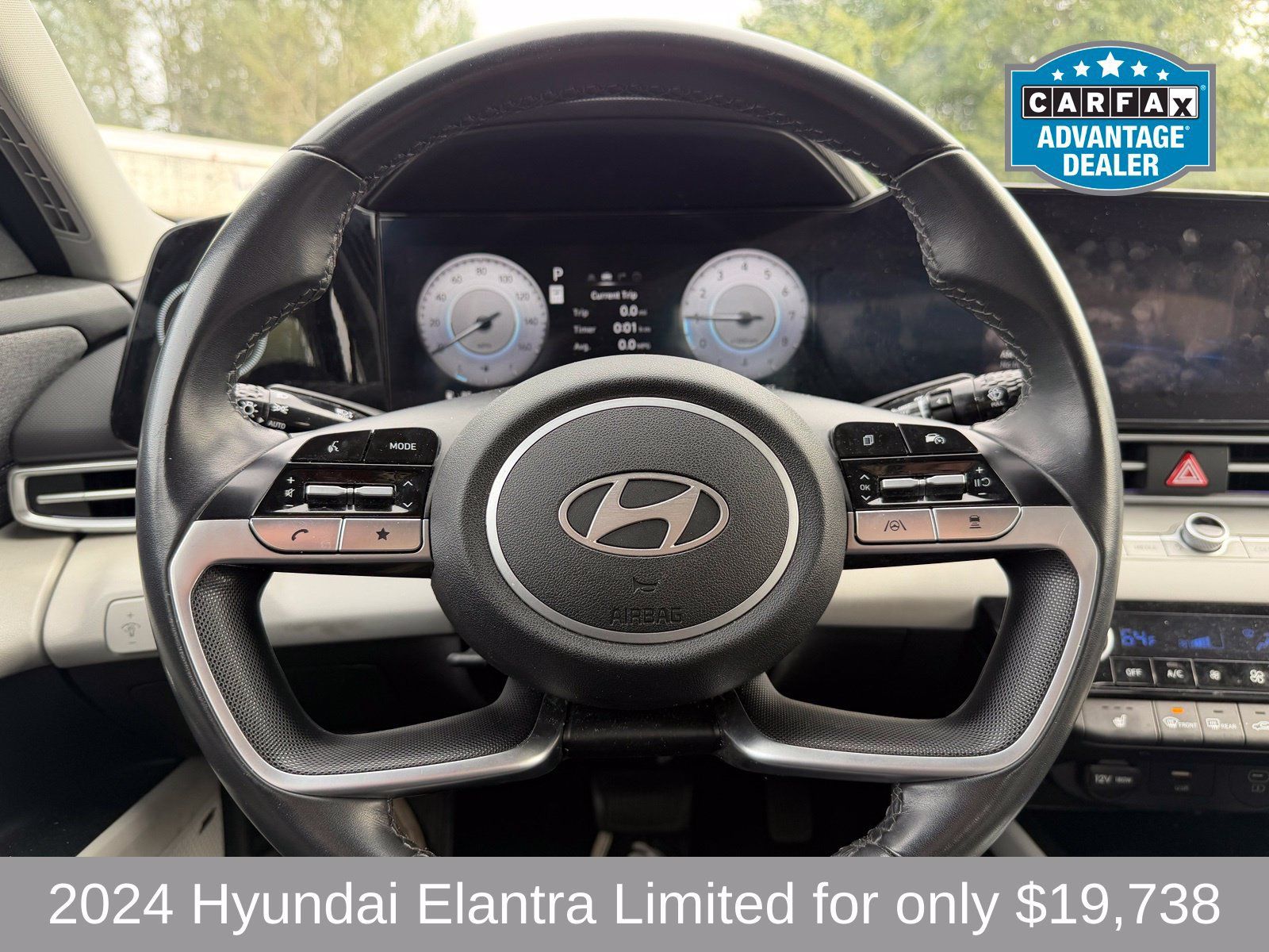 Used 2024 Hyundai Elantra Limited FWD image 11