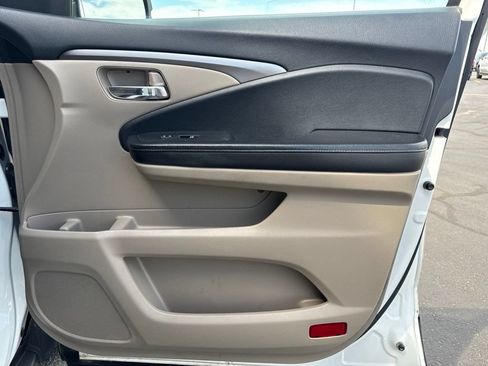 Used 2017 Honda Pilot EX-L image 38