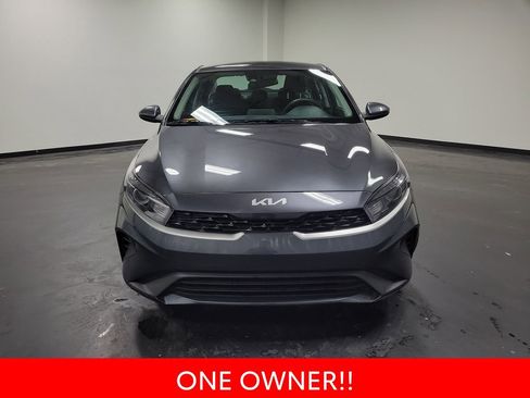 Used 2024 Kia Forte LX image 3