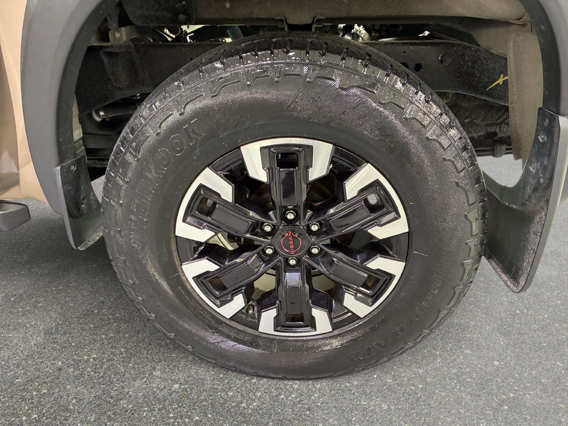 Used 2023 Nissan Frontier PRO-4X w/ Pro Convenience Package AWD/4WD image 31