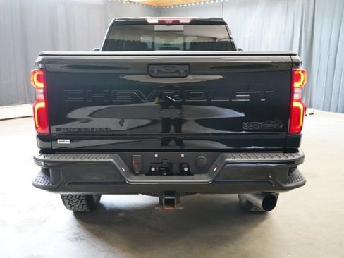 Used 2024 Chevrolet Silverado 3500 High Country w/ High Country Premium Package AWD/4WD image 6