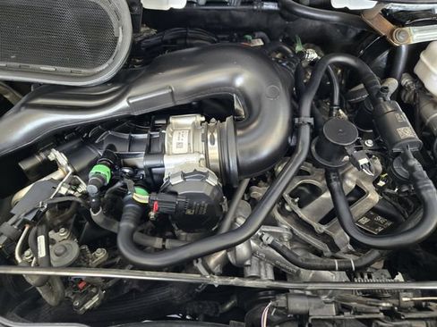 Used 2025 Ford Transit 250 Low Roof w/ Exterior Upgrade Package RWD image 30