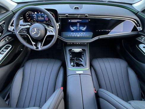 New 2026 Mercedes-Benz E 450 4MATIC All-Terrain Wagon image 21