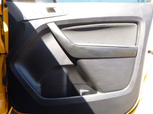 Used 2021 Ford Ranger XLT w/ FX4 Off-Road Package image 18