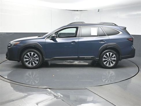 Used 2023 Subaru Outback Limited w/ Popular Package #2 image 5