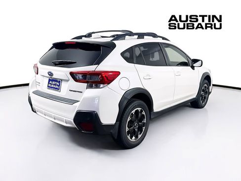 Used 2021 Subaru Crosstrek 2.0i Premium w/ Moonroof Package AWD/4WD image 7