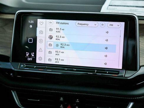 New 2026 Volkswagen Atlas SE image 26