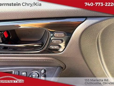 Used 2023 Honda Odyssey Elite image 16