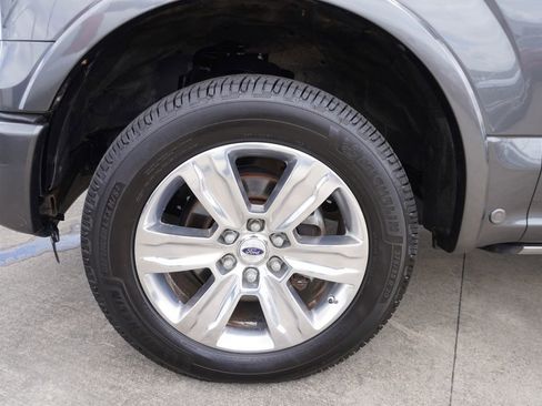 Certified 2020 Ford Edge Titanium FWD image 31