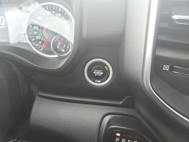 Used 2020 RAM 1500 Big Horn AWD/4WD image 18