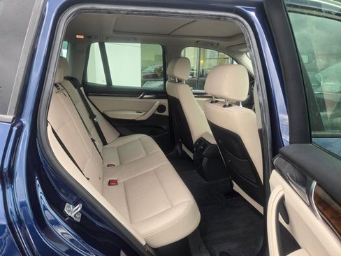 Used 2017 BMW X3 xDrive28i image 11