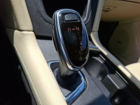 Used 2019 Cadillac XT5 Luxury AWD/4WD image 15