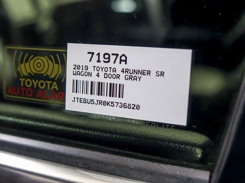 Used 2019 Toyota 4Runner Limited image 31