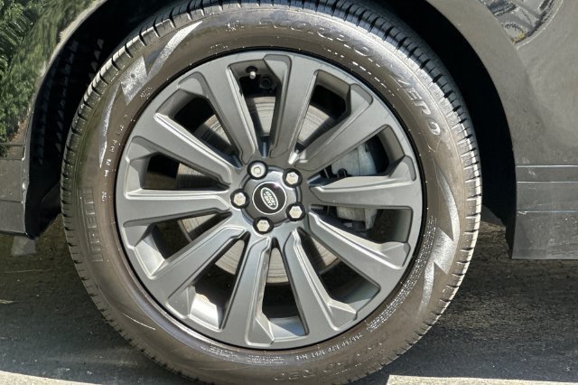Used 2022 Land Rover Range Rover Velar R-Dynamic S AWD/4WD image 25