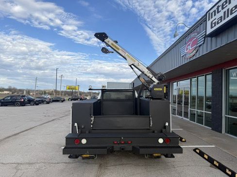 Used 2019 Ford F450 XL w/ XL Value Package image 7