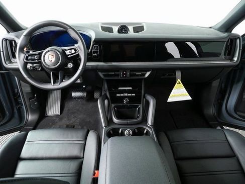 New 2026 Porsche Cayenne Coupe image 20