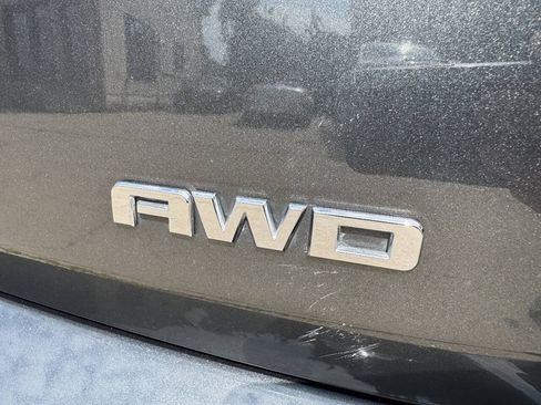 Used 2020 GMC Terrain SLT AWD/4WD image 10