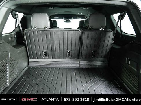 Used 2023 GMC Yukon XL SLT AWD/4WD image 63