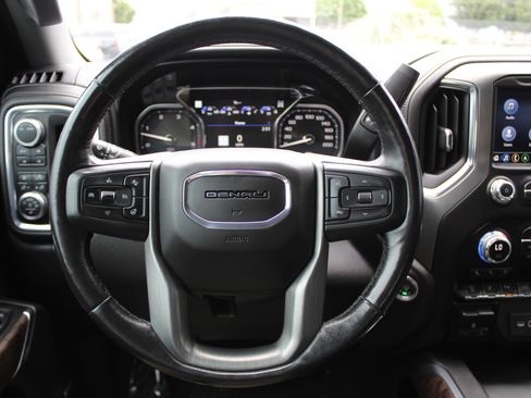 Used 2022 GMC Sierra 3500 Denali w/ Denali Ultimate Package AWD/4WD image 32