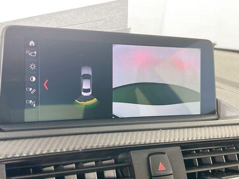 Used 2018 BMW M2 image 14