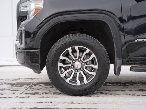 Used 2020 GMC Sierra 1500 AT4 w/ AT4 Premium Package image 12
