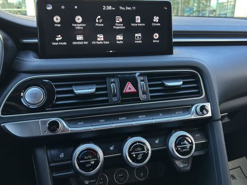 Used 2022 Genesis G70 2.0T w/ Prestige Package image 20