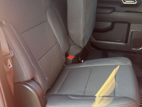 Used 2025 Chevrolet Silverado 1500 LT image 25