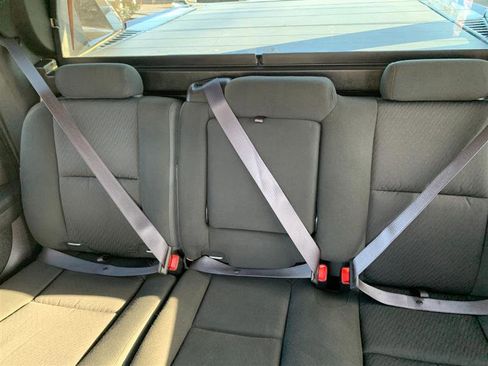 Used 2013 Chevrolet Avalanche LS image 19