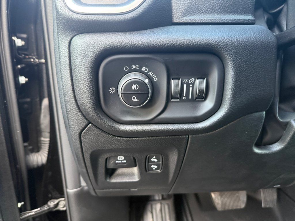 New 2025 RAM 1500 Big Horn AWD/4WD image 18