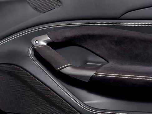 Certified 2021 Ferrari F8 Tributo image 58