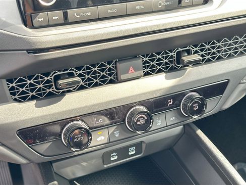 New 2025 Honda Accord LX image 12