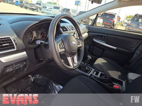Used 2016 Subaru Crosstrek 2.0i AWD/4WD image 18