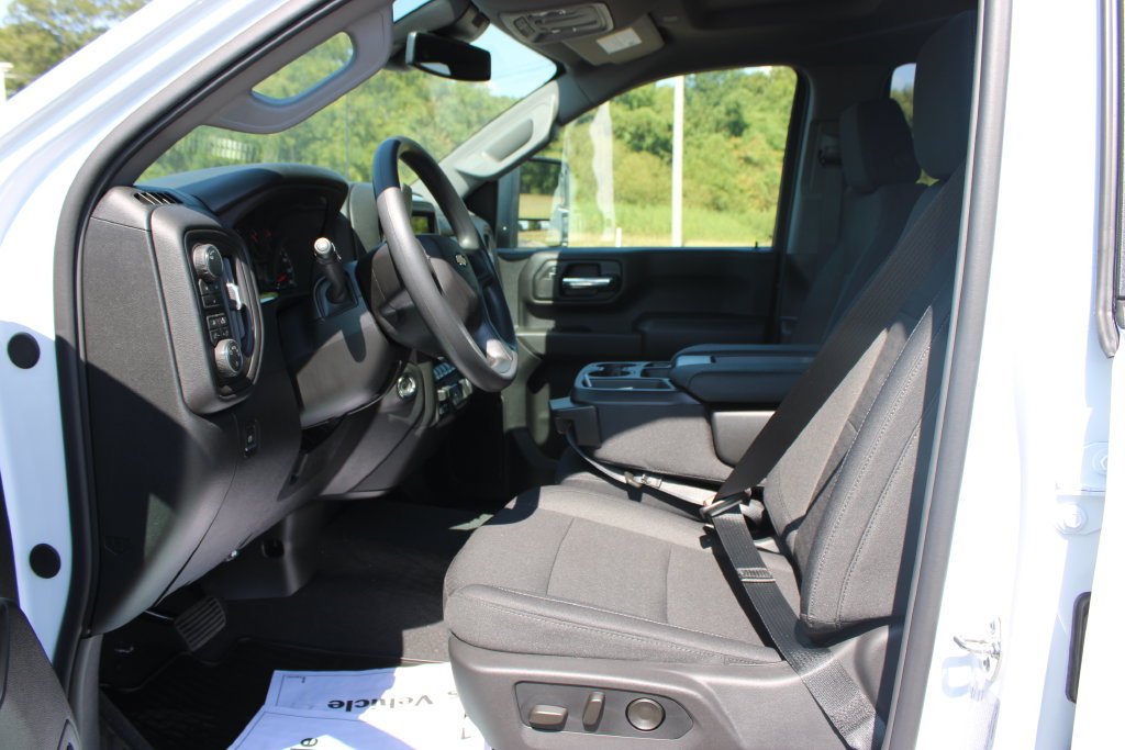 New 2026 Chevrolet Silverado 2500 Custom w/ Custom Value Package AWD/4WD image 26