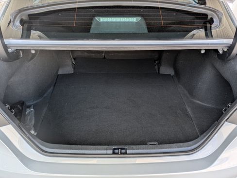 Used 2022 Toyota Camry SE image 18