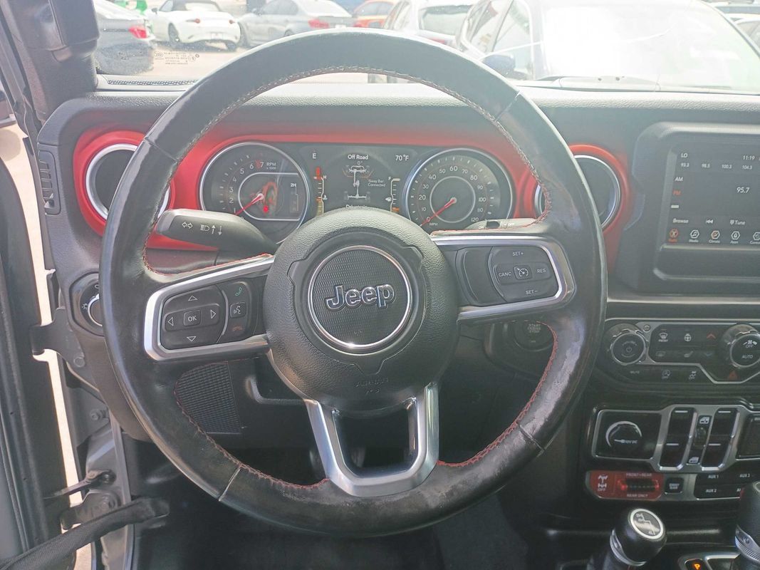 Used 2020 Jeep Wrangler Unlimited Rubicon w/ LED Lighting Group AWD/4WD image 23