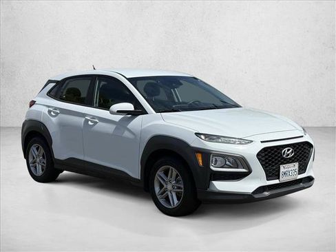 Used 2020 Hyundai Kona SE FWD image 3