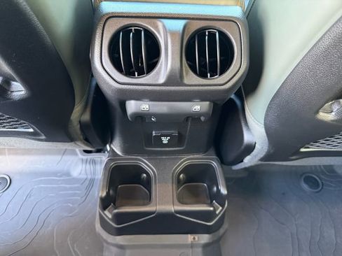 Used 2024 Jeep Gladiator Mojave image 29